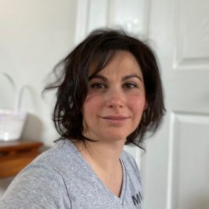 Meet your Posher, Carrie